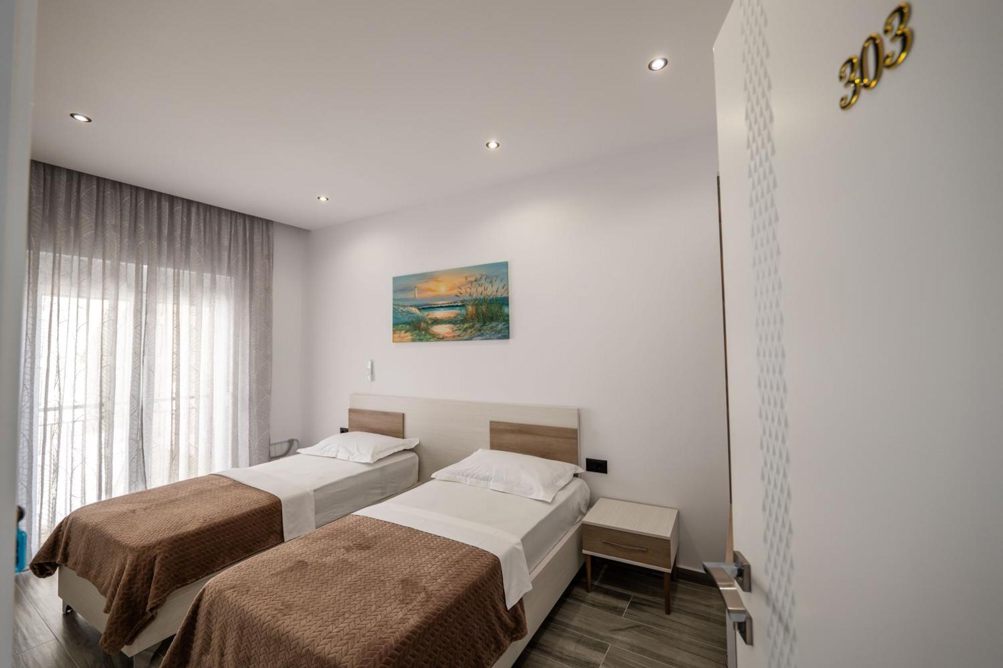 Eden Suites&Apartments Sarandë Eksteriør bilde